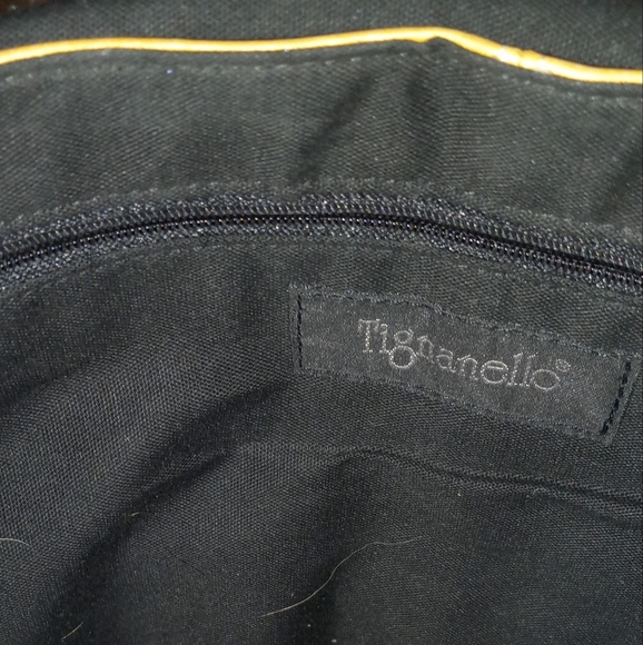 Tignanello Leather Shoulder Bag - Picture 2 of 5